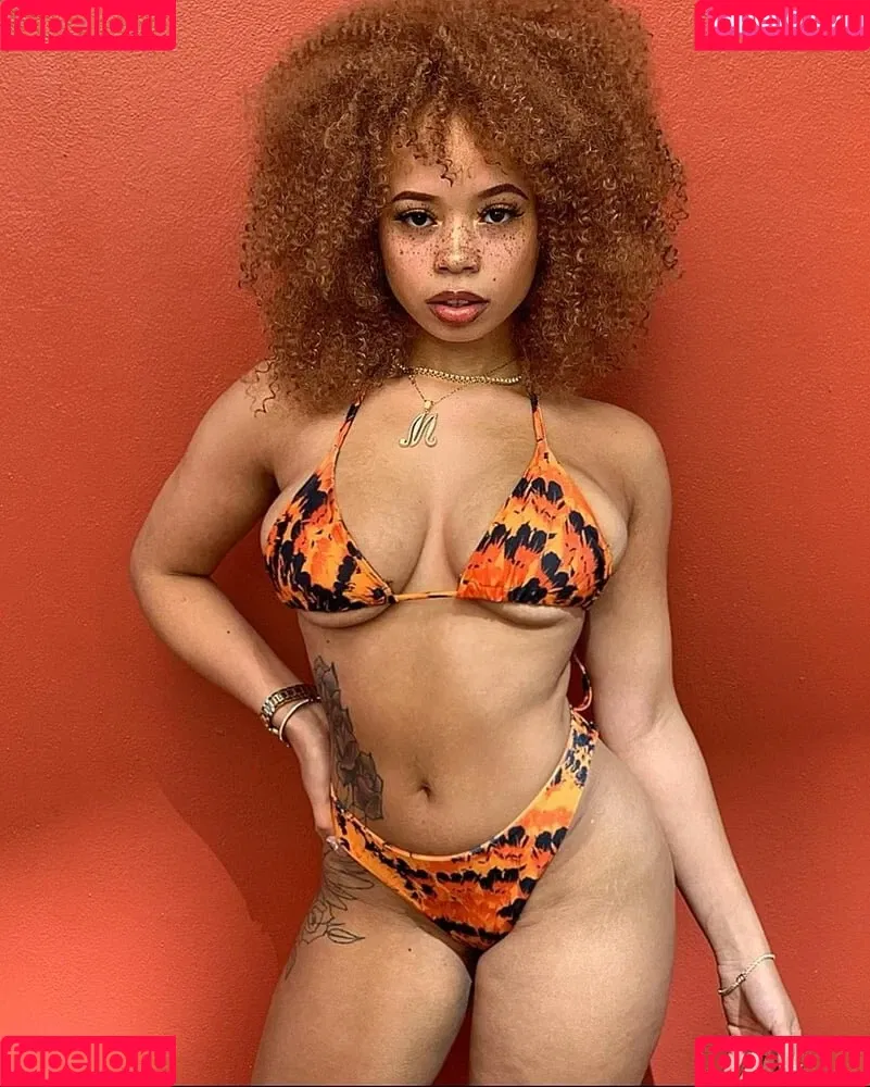 mayaregiii Onlyfans Photo Gallery 