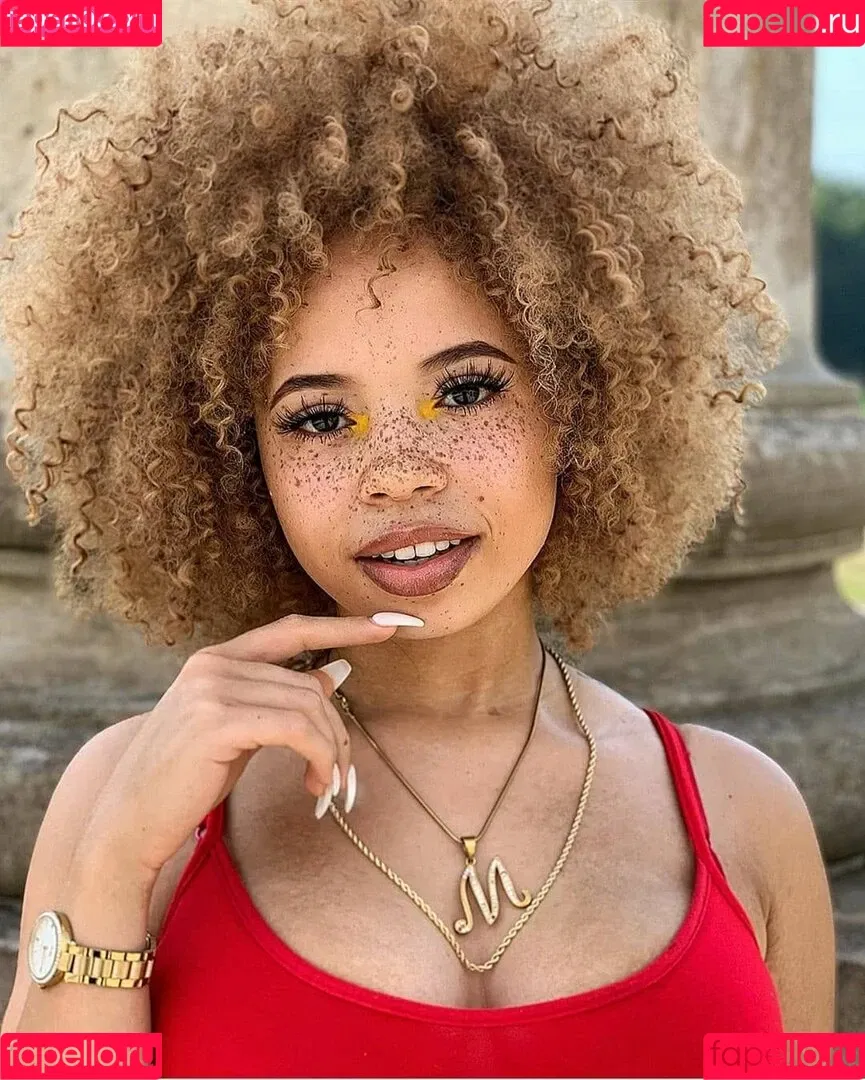 mayaregiii Onlyfans Photo Gallery 
