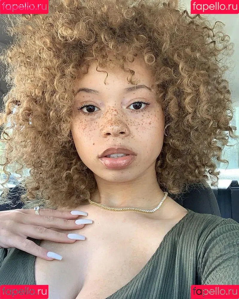 mayaregiii Onlyfans Photo Gallery 