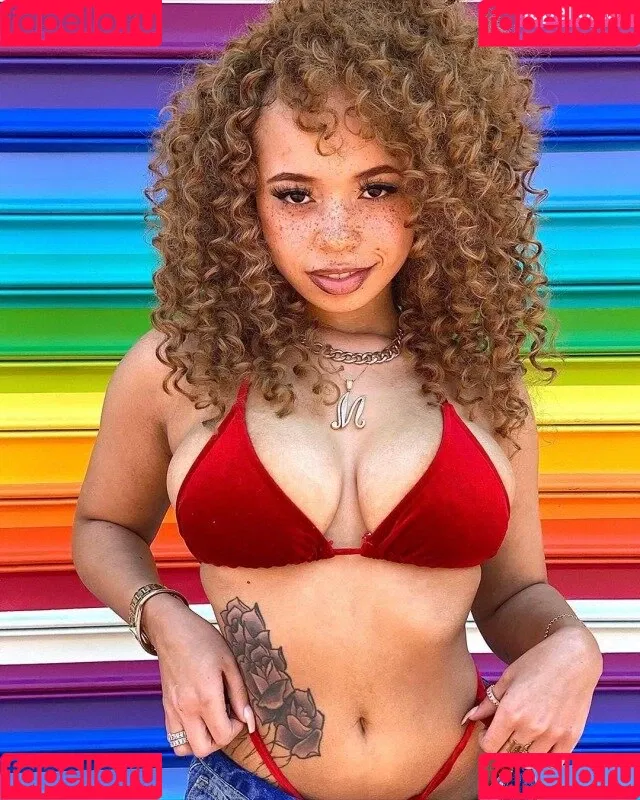 mayaregiii Onlyfans Photo Gallery 