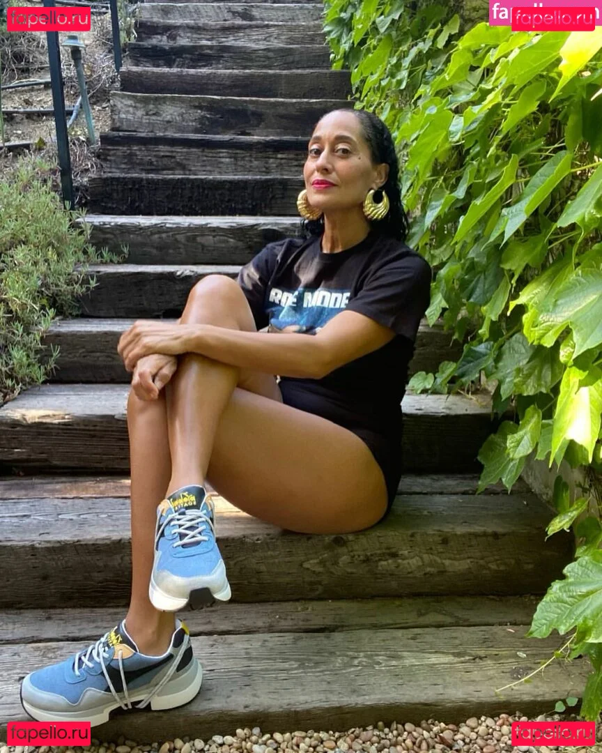Tracee Ellis Ross Onlyfans Photo Gallery 