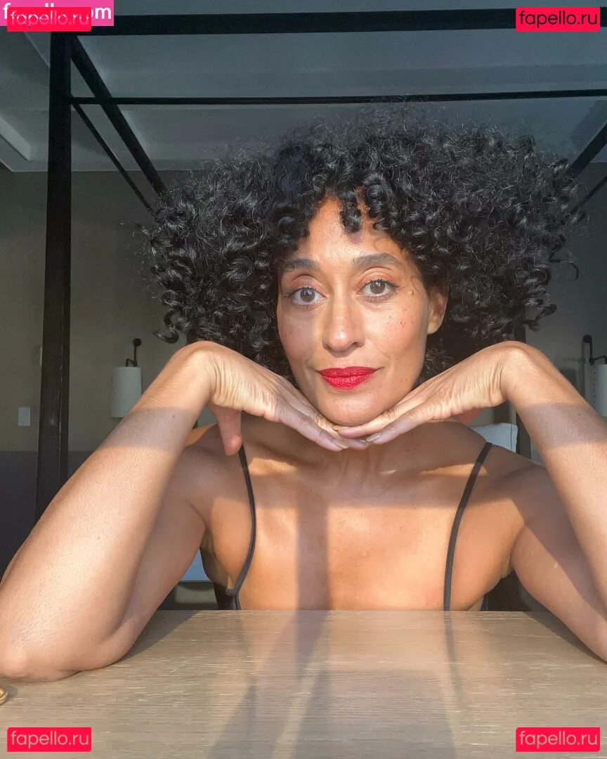 Tracee Ellis Ross Onlyfans Photo Gallery 