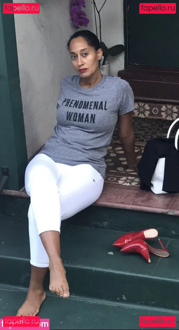 Tracee Ellis Ross Onlyfans Photo Gallery 