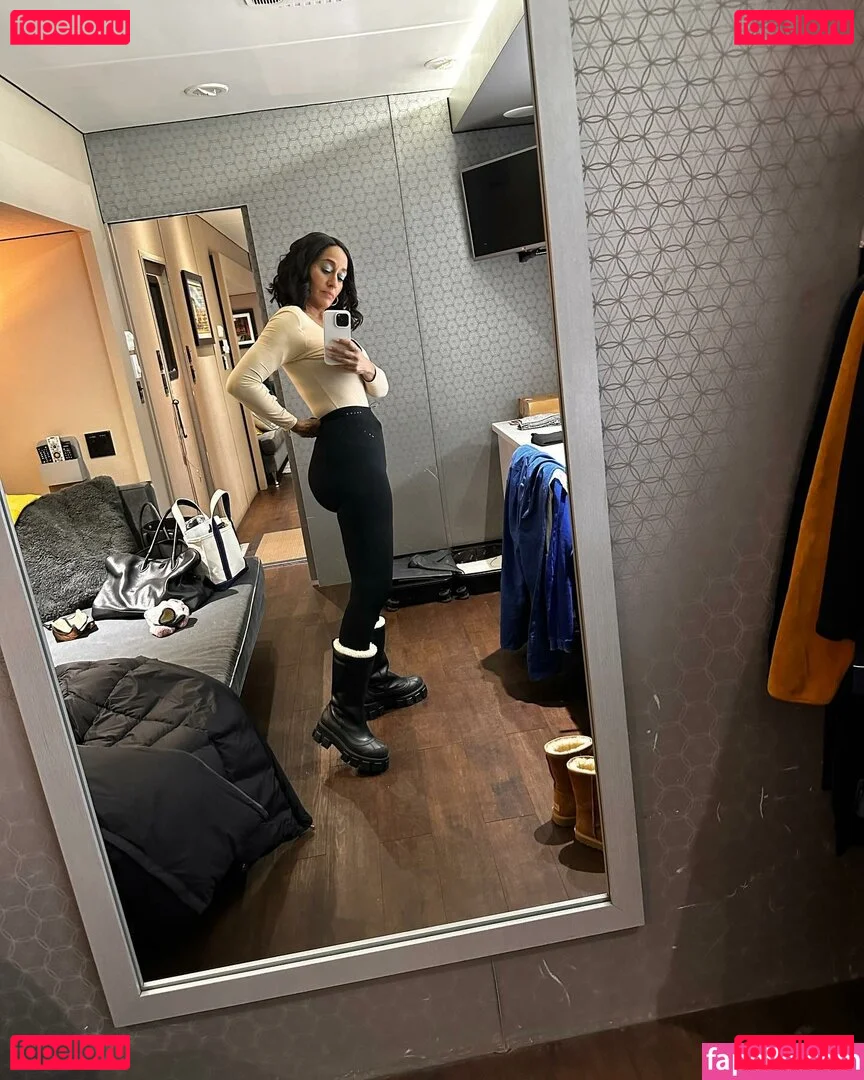Tracee Ellis Ross Onlyfans Photo Gallery 