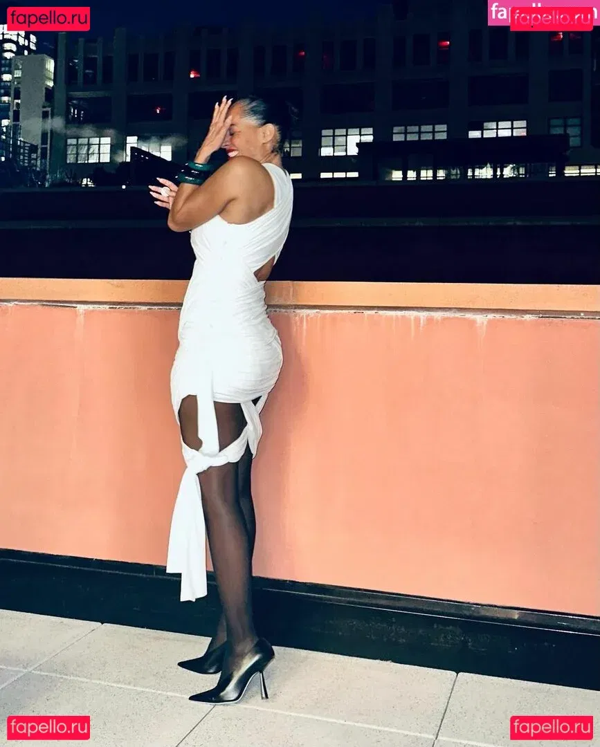 Tracee Ellis Ross Onlyfans Photo Gallery 