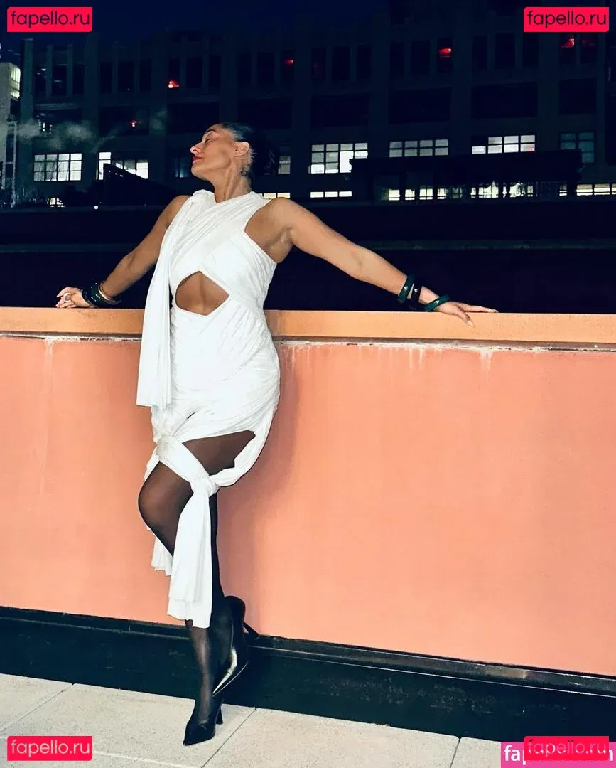 Tracee Ellis Ross Onlyfans Photo Gallery 