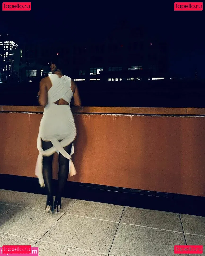 Tracee Ellis Ross Onlyfans Photo Gallery 