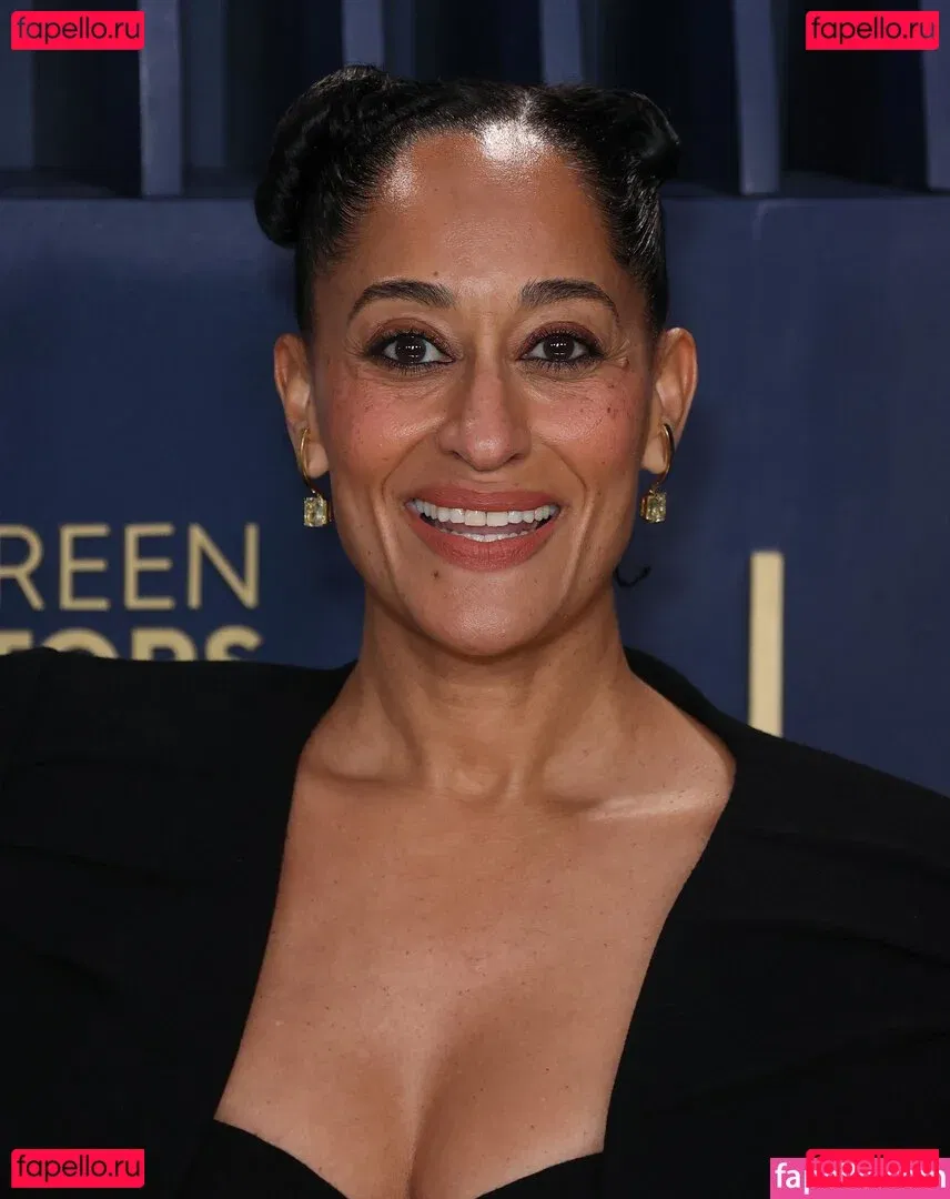 Tracee Ellis Ross Onlyfans Photo Gallery 