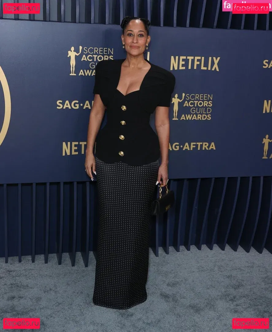 Tracee Ellis Ross Onlyfans Photo Gallery 