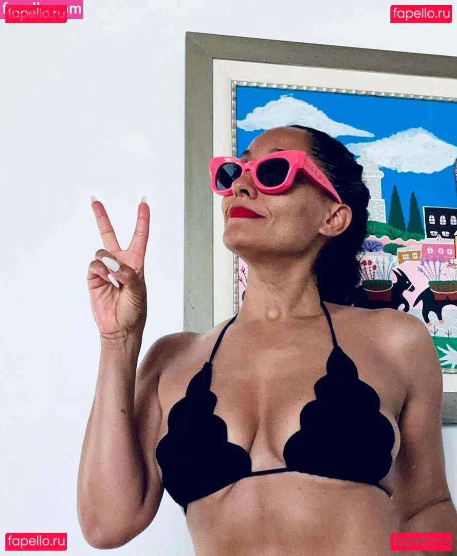Tracee Ellis Ross Onlyfans Photo Gallery 