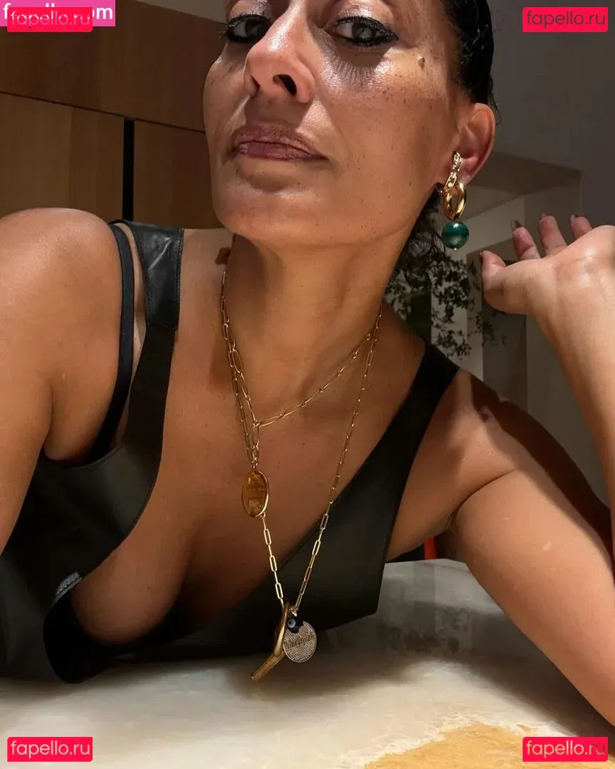 Tracee Ellis Ross Onlyfans Photo Gallery 