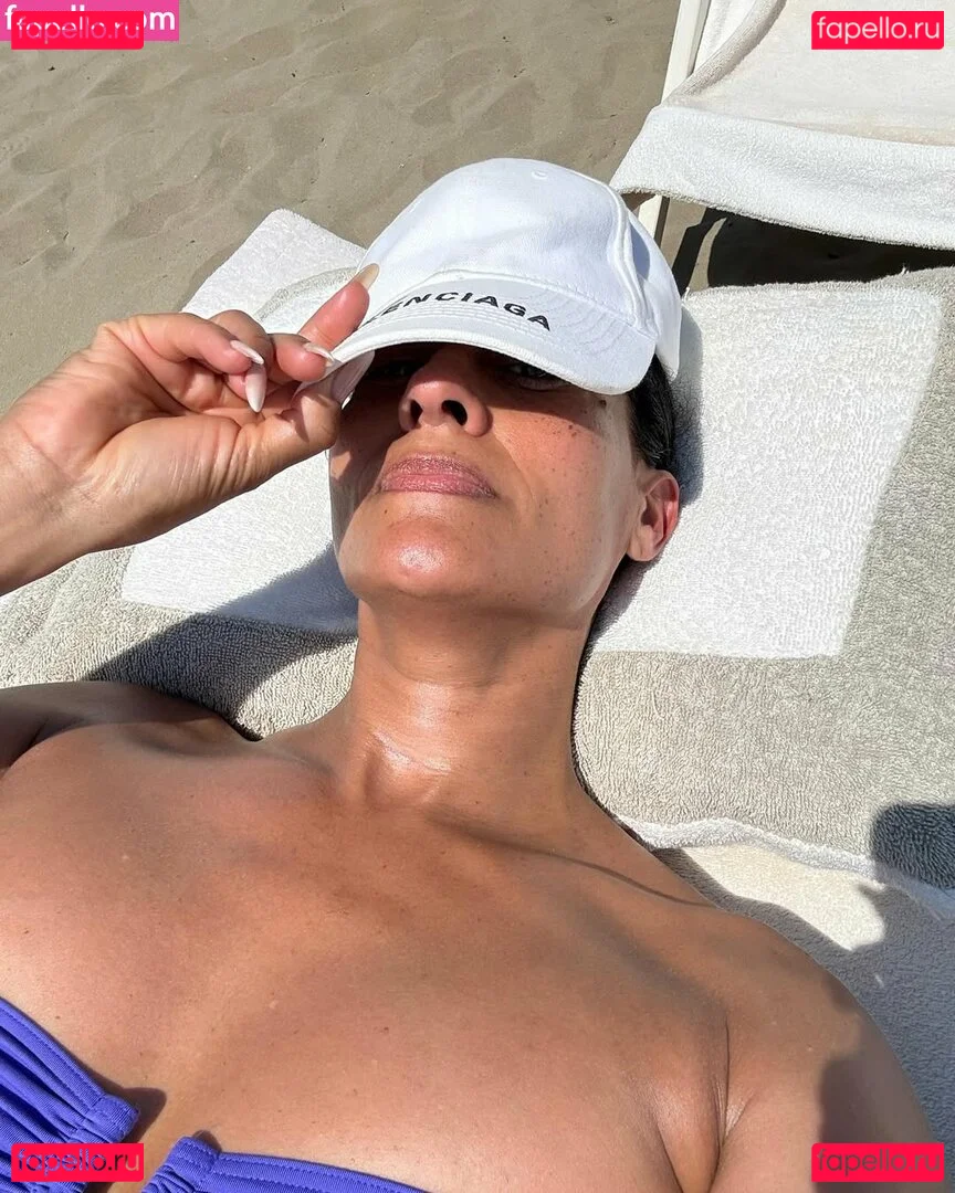 Tracee Ellis Ross Onlyfans Photo Gallery 