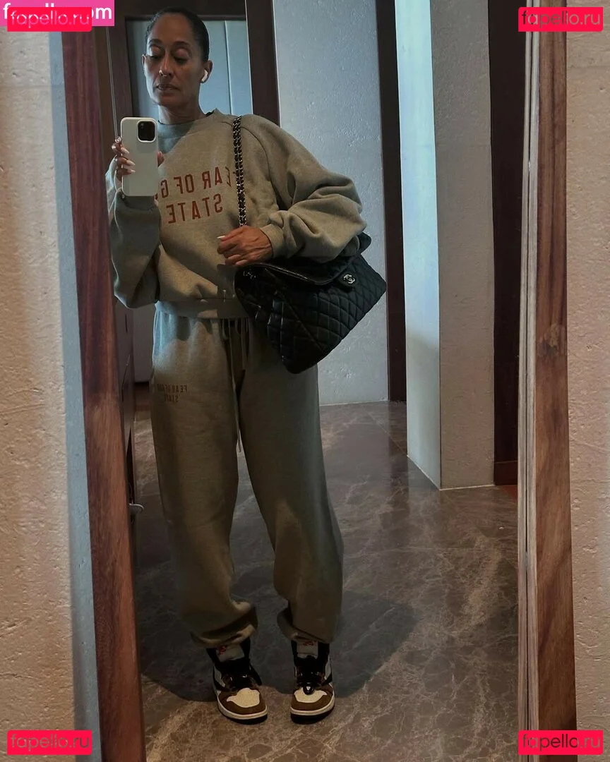 Tracee Ellis Ross Onlyfans Photo Gallery 