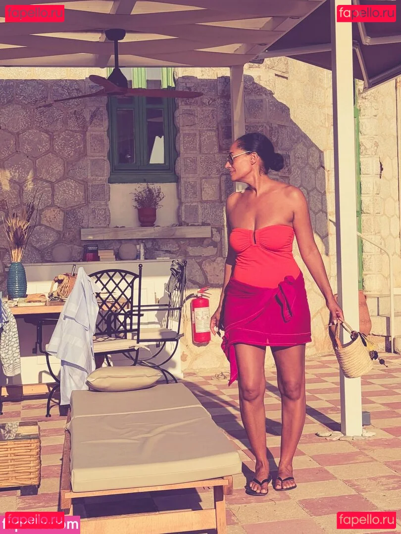 Tracee Ellis Ross Onlyfans Photo Gallery 