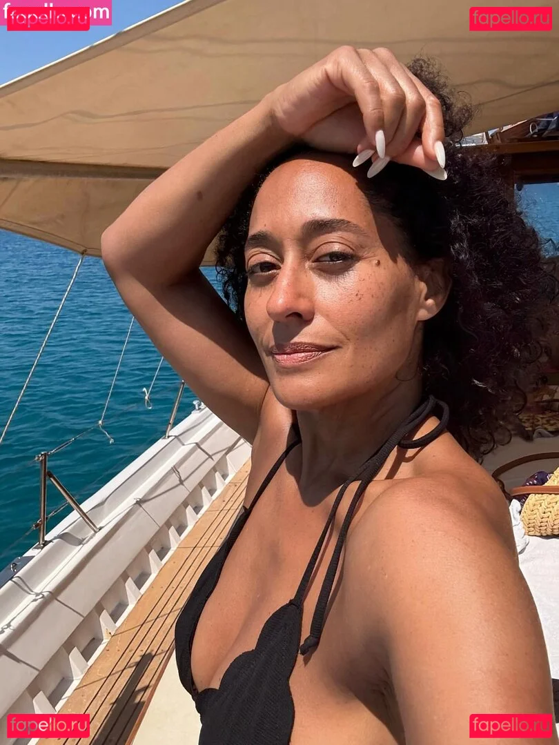 Tracee Ellis Ross Onlyfans Photo Gallery 