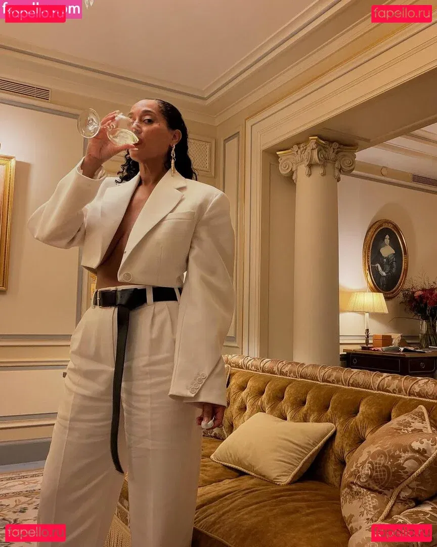 Tracee Ellis Ross Onlyfans Photo Gallery 