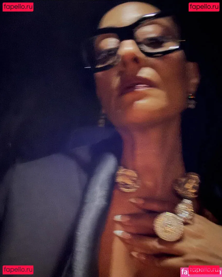 Tracee Ellis Ross Onlyfans Photo Gallery 