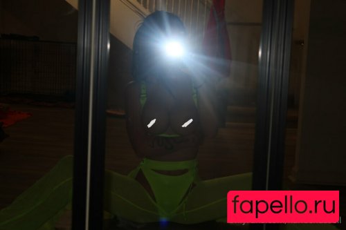 harleehassell Onlyfans Photo Gallery 