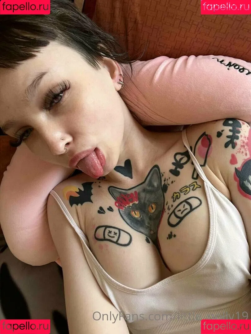 ashly696969 Onlyfans Photo Gallery 
