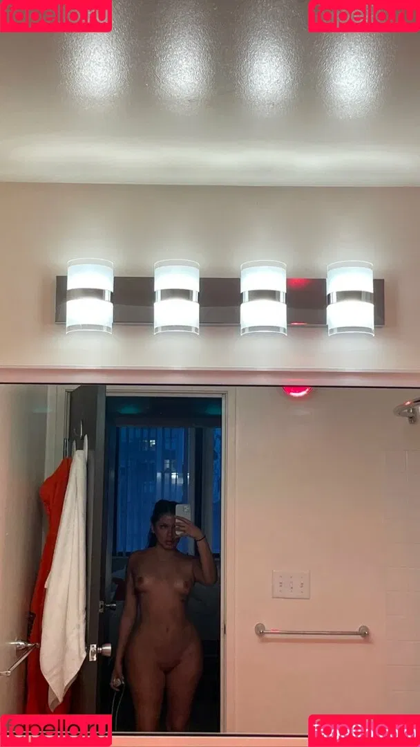 Yahaira Yumi Onlyfans Photo Gallery 