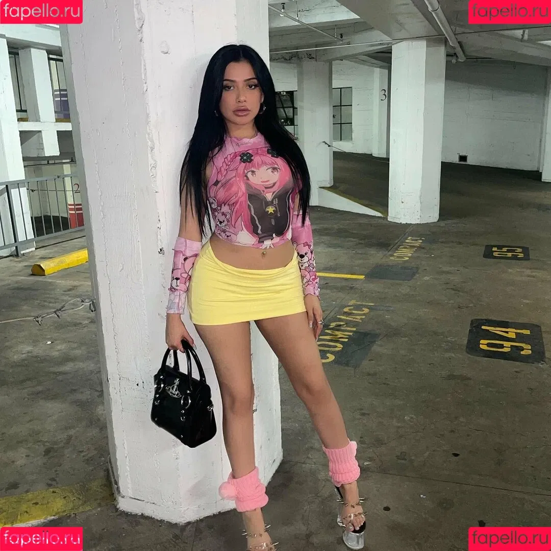 Yahaira Yumi Onlyfans Photo Gallery 