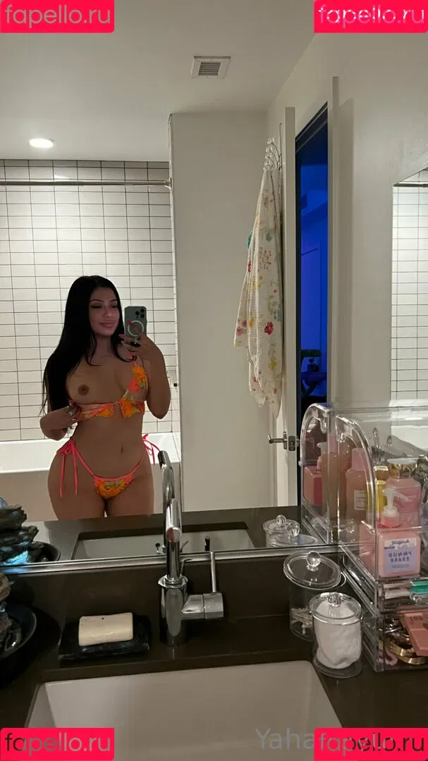 Yahaira Yumi Onlyfans Photo Gallery 