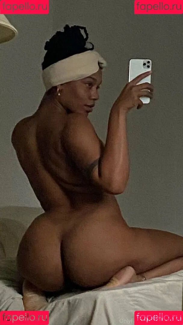 Neyontree Onlyfans Photo Gallery 