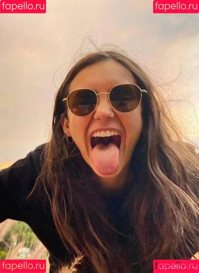 Nina Dobrev Onlyfans Photo Gallery 