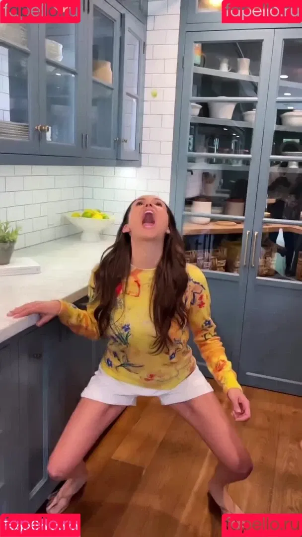 Nina Dobrev Onlyfans Photo Gallery 