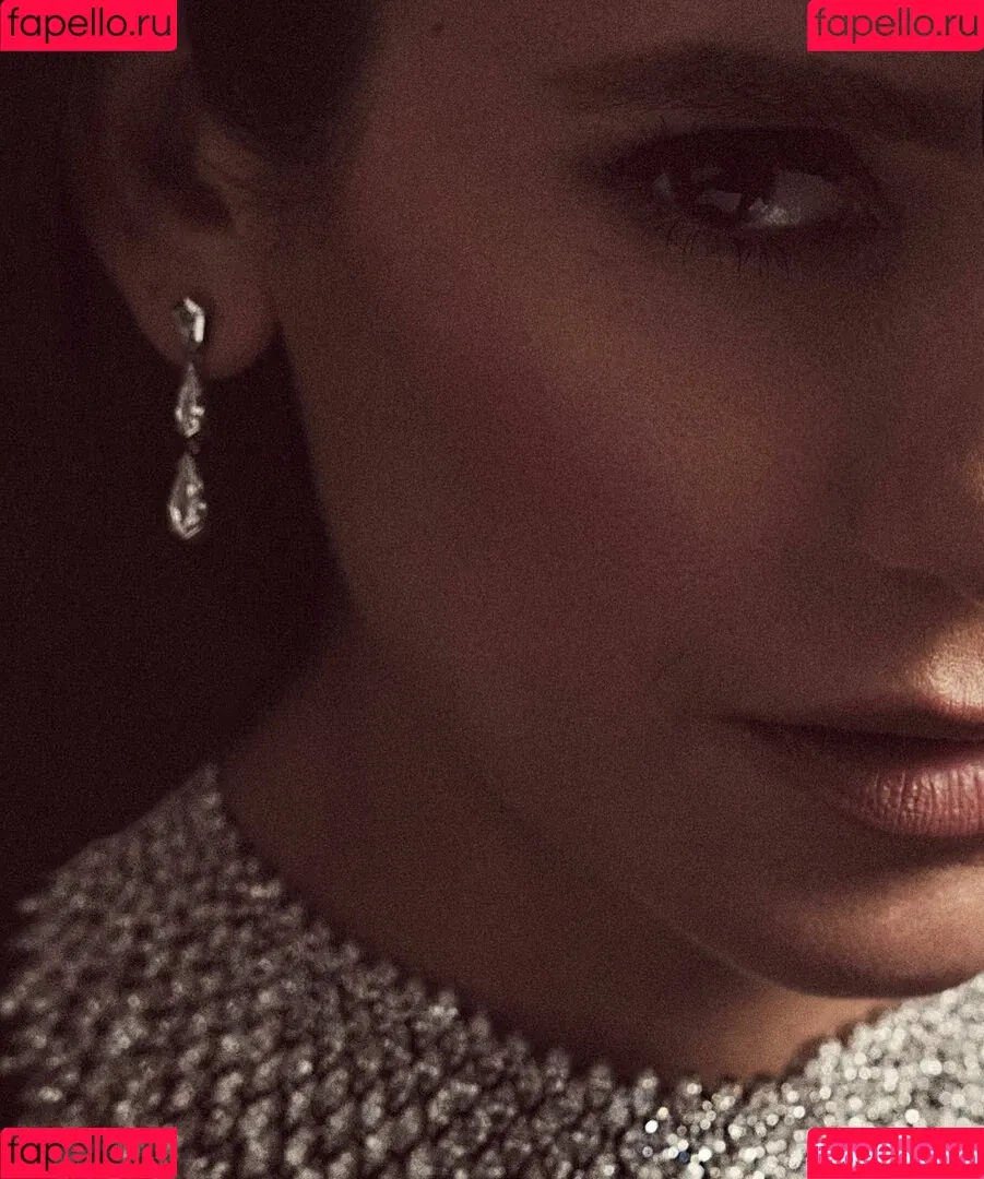 Nina Dobrev Onlyfans Photo Gallery 