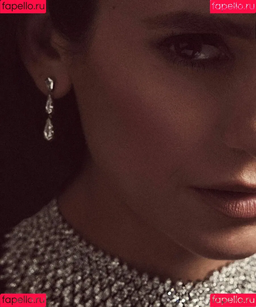 Nina Dobrev Onlyfans Photo Gallery 