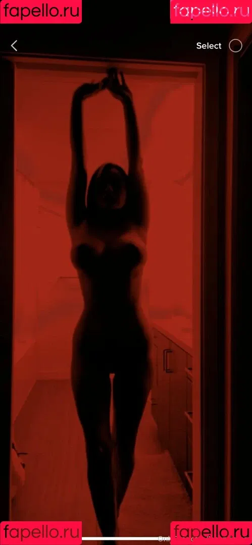 avianaviolet Onlyfans Photo Gallery 