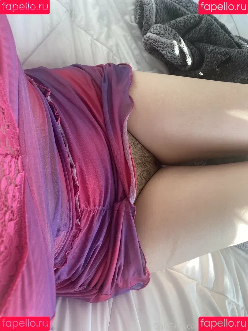 avianaviolet Onlyfans Photo Gallery 