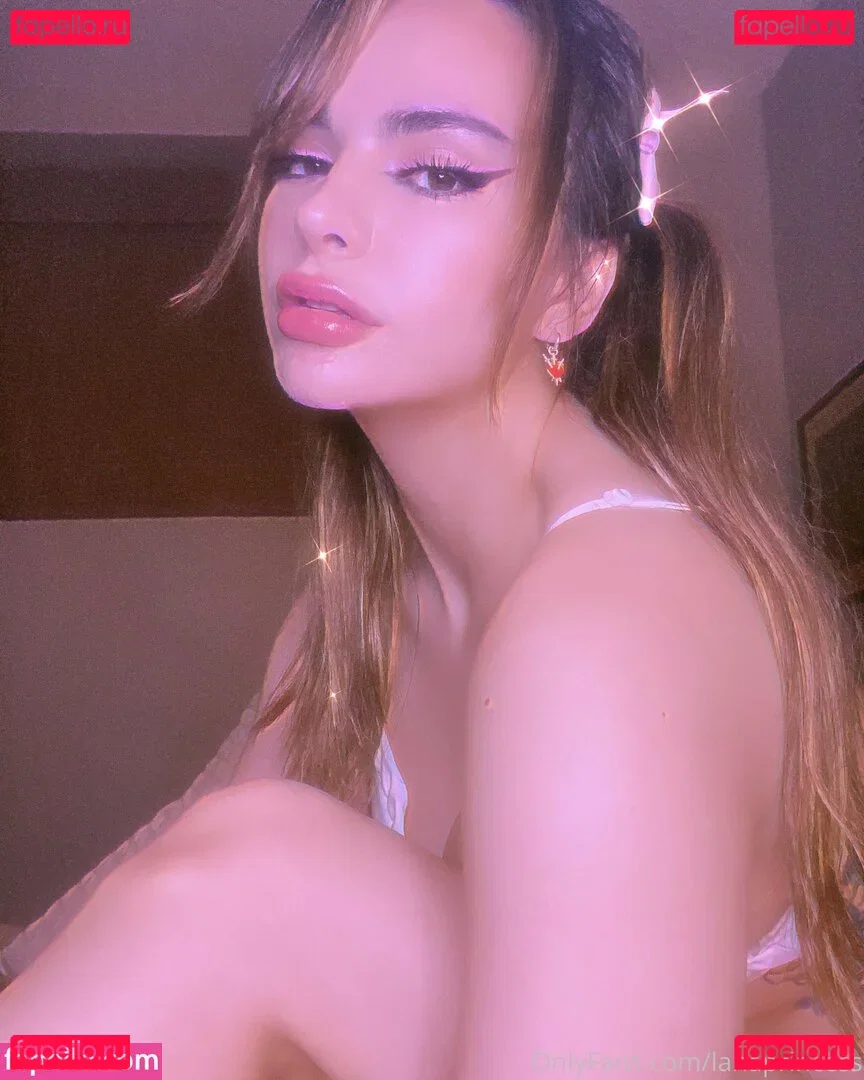 avianaviolet Onlyfans Photo Gallery 