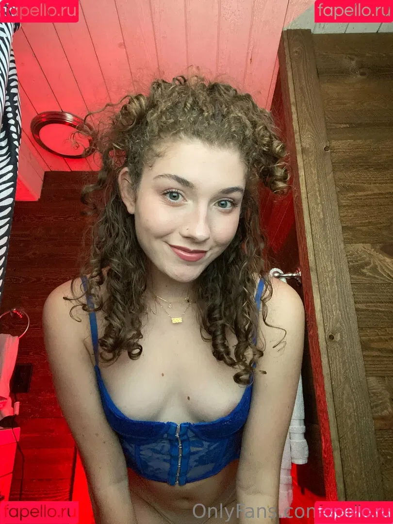 ivyelle Onlyfans Photo Gallery 