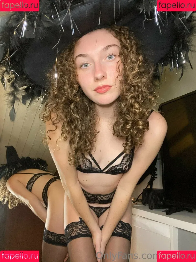 ivyelle Onlyfans Photo Gallery 