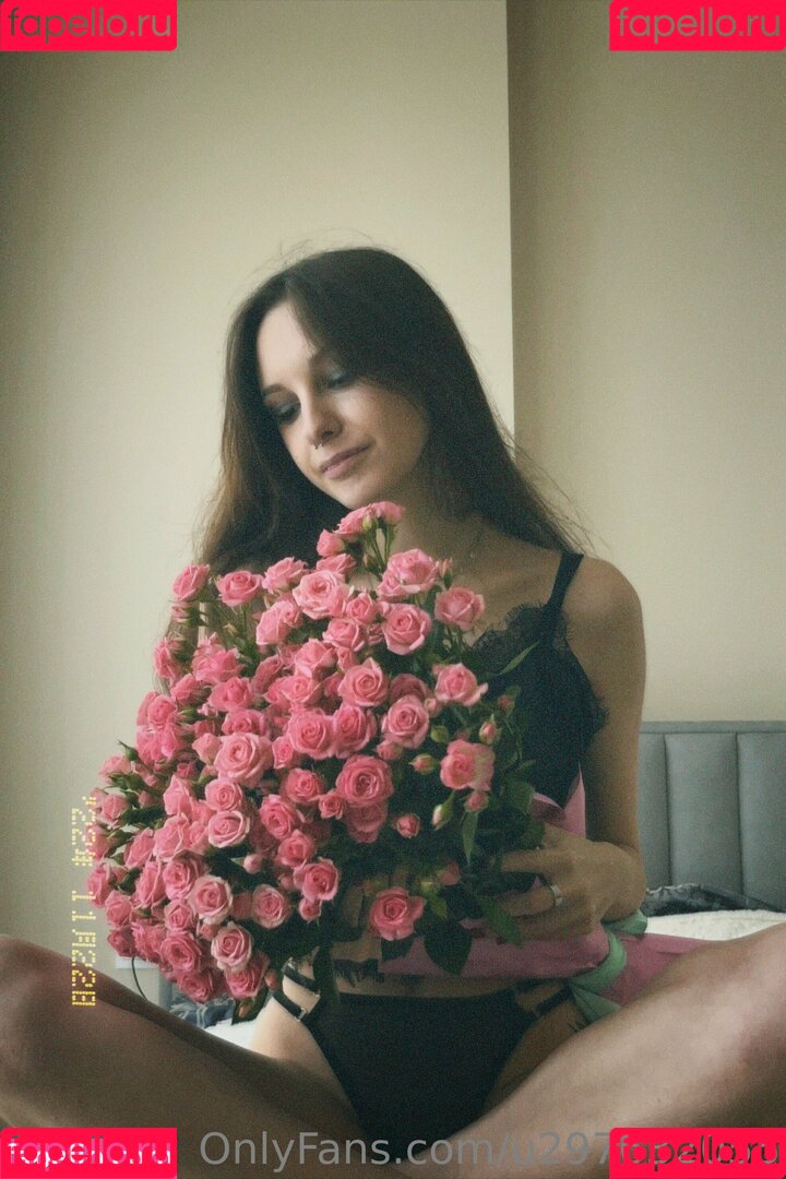 lovelylollyhehe Onlyfans Photo Gallery 