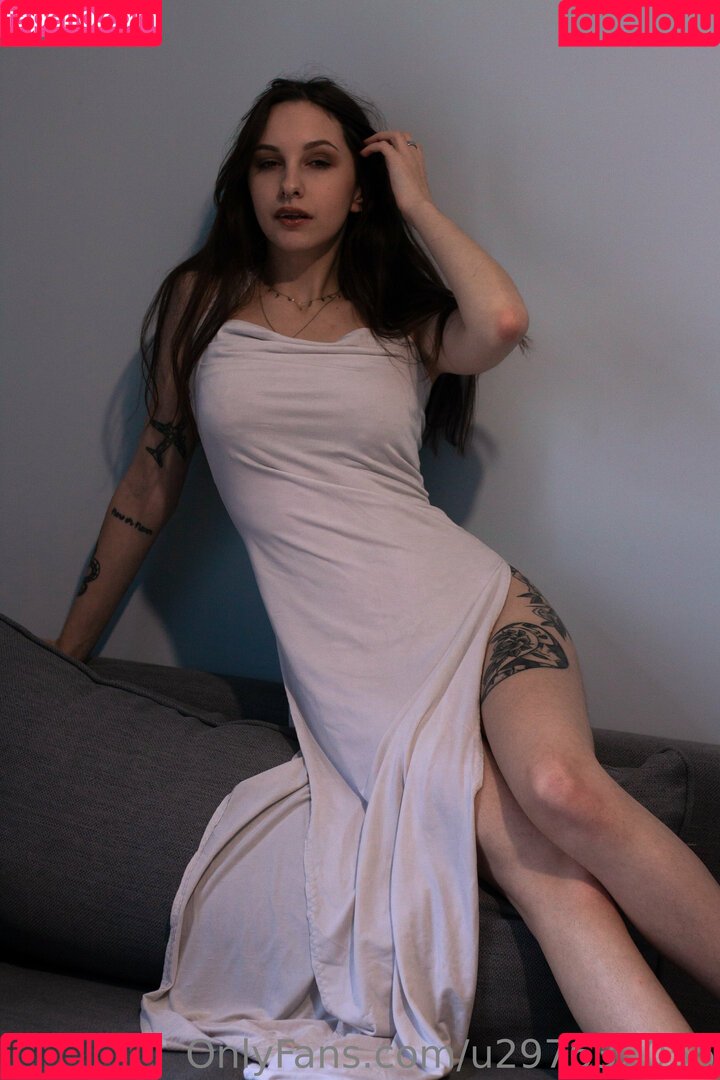 lovelylollyhehe Onlyfans Photo Gallery 