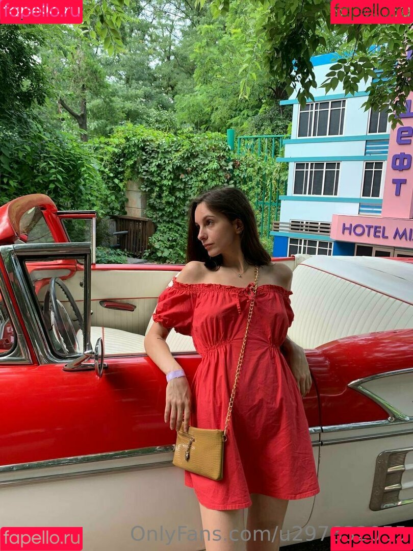 lovelylollyhehe Onlyfans Photo Gallery 