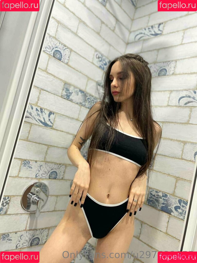 lovelylollyhehe Onlyfans Photo Gallery 