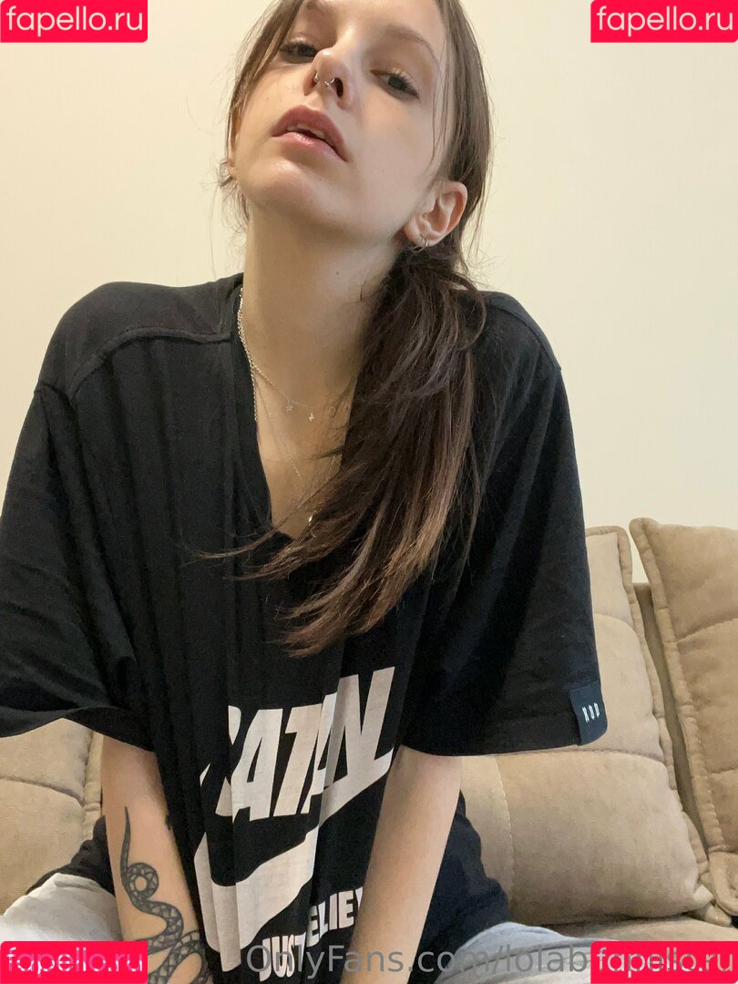 lovelylollyhehe Onlyfans Photo Gallery 