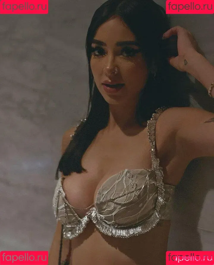 Caeli Onlyfans Photo Gallery 