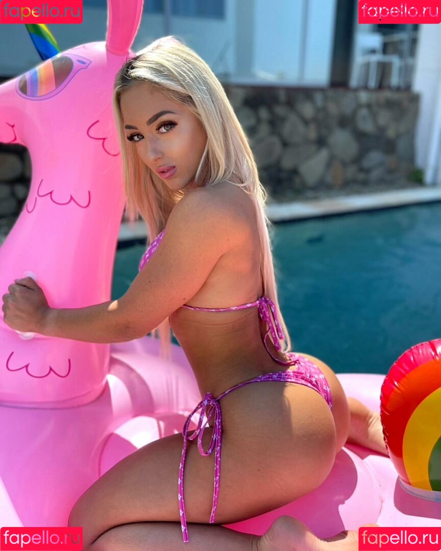 Fit Kitty Onlyfans Photo Gallery 