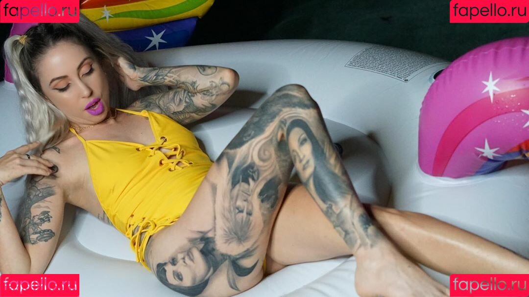 Wildmirandaland Onlyfans Photo Gallery 