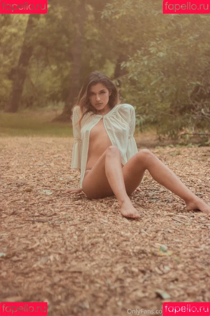 ashleylfrench Onlyfans Photo Gallery 