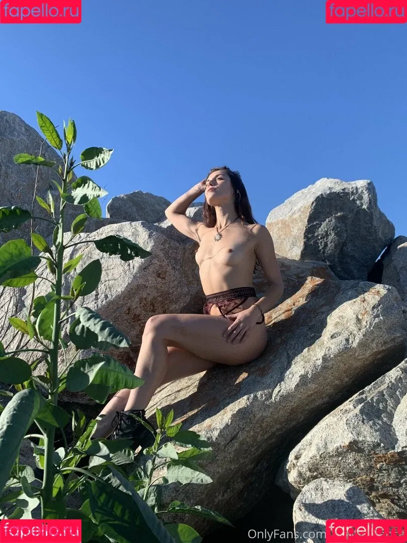 ashleylfrench Onlyfans Photo Gallery 