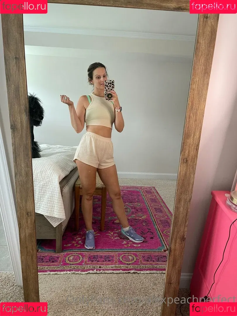 alexpeachperfect Onlyfans Photo Gallery 