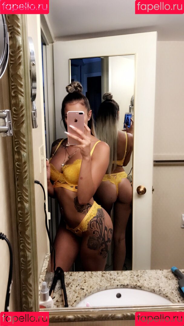 talynaxo Onlyfans Photo Gallery 