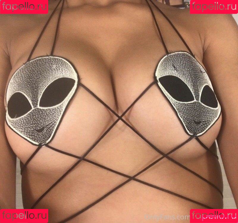 babyprincesskai Onlyfans Photo Gallery 