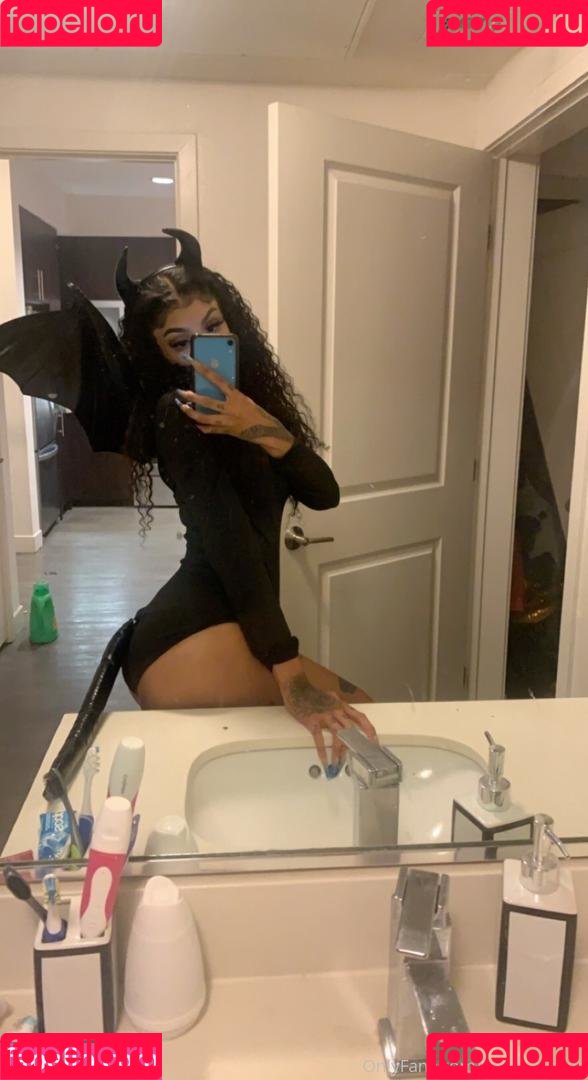 babyprincesskai Onlyfans Photo Gallery 